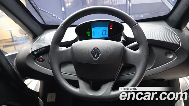 Renault Korea Twizy Life(2-Seater) 2020 — фото 13