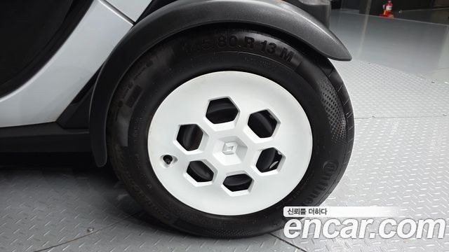 Renault Korea Twizy Life(2-Seater) 2020 — фото 21