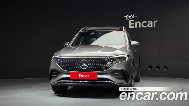 Mercedes-Benz EQB (X243) EQB300 4MATIC AMG Line 2026 — фото 3