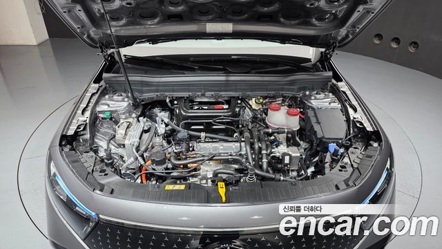 Mercedes-Benz EQB (X243) EQB300 4MATIC AMG Line 2026 — фото 6