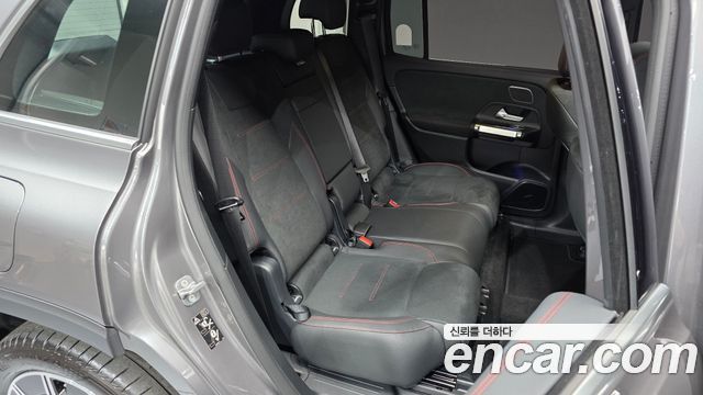 Mercedes-Benz EQB (X243) EQB300 4MATIC AMG Line 2026 — фото 11