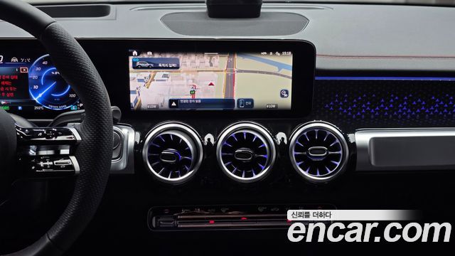 Mercedes-Benz EQB (X243) EQB300 4MATIC AMG Line 2026 — фото 13