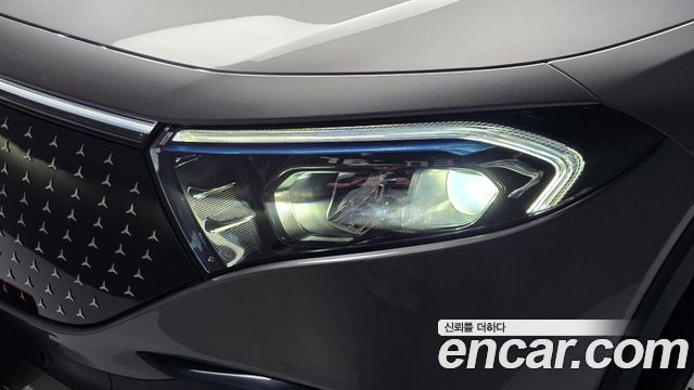 Mercedes-Benz EQB (X243) EQB300 4MATIC AMG Line 2026 — фото 22