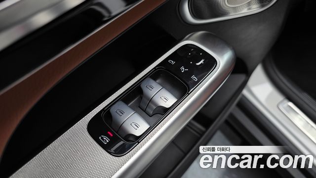 Mercedes-Benz GLC-Class (X254) GLC300 4MATIC AMG Line 2026 — фото 20