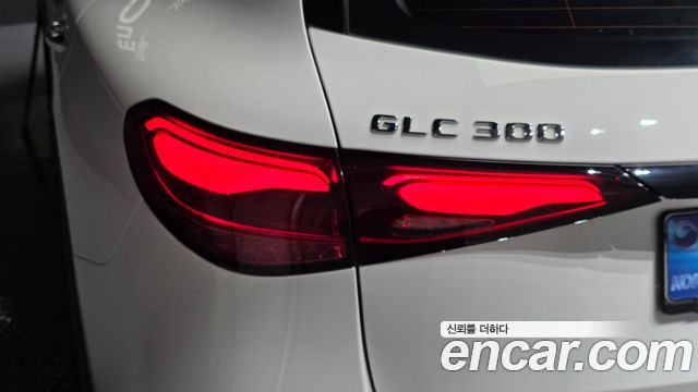 Mercedes-Benz GLC-Class (X254) GLC300 4MATIC AMG Line 2026 — фото 23
