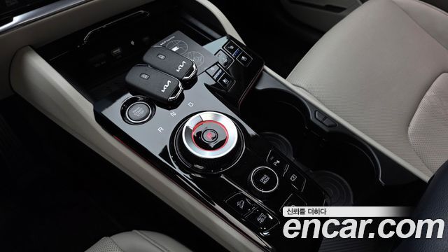 Kia Sportage (V) Gasoline 1.6 Turbo 2WD Signature 2022 — фото 9