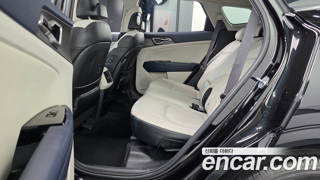 Kia Sportage (V) Gasoline 1.6 Turbo 2WD Signature 2022 — фото 16