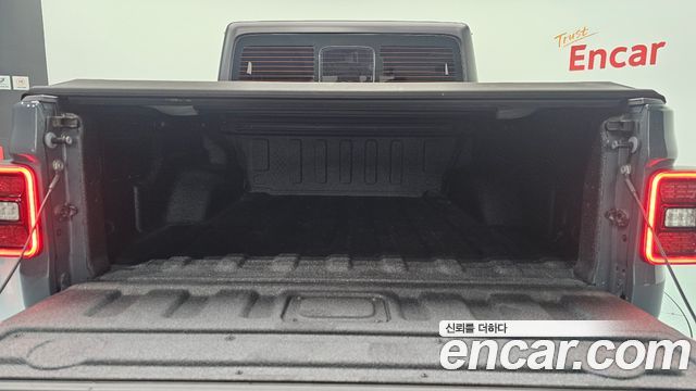 Jeep Gladiator (JT) 3.6 Rubicon 2025 — фото 20