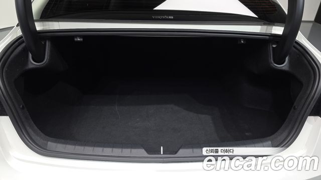Kia K5 Hybrid (III) Signature 2024 — фото 20