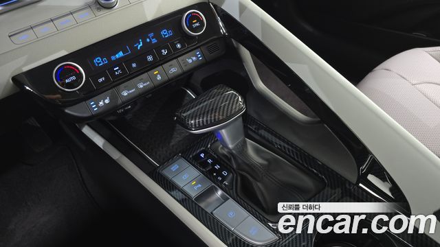 Hyundai Avante Hybrid (CN7) Inspiration 2021 — фото 9
