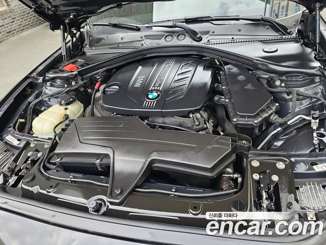 BMW 2 Series (F22) 220d M Sport Coupe 2014 — фото 6