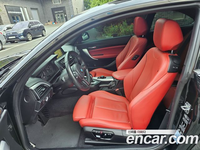 BMW 2 Series (F22) 220d M Sport Coupe 2014 — фото 15