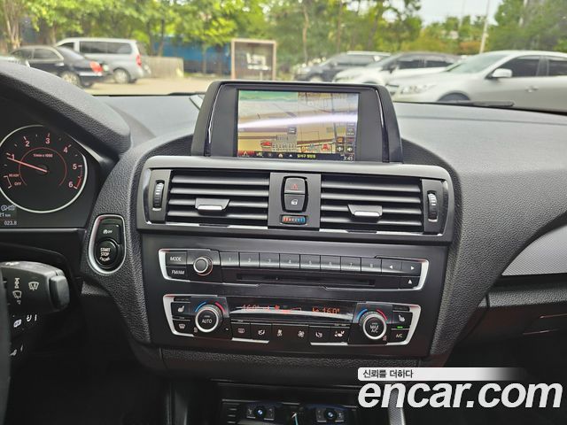 BMW 2 Series (F22) 220d M Sport Coupe 2014 — фото 20