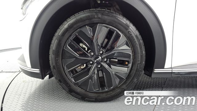 Kia EV6 Long Range Air 2022 — фото 5