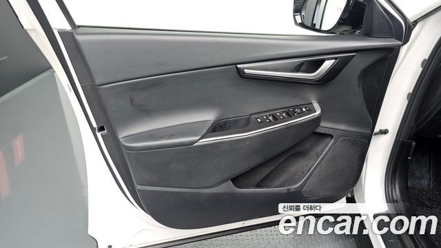 Kia EV6 Long Range Air 2022 — фото 24