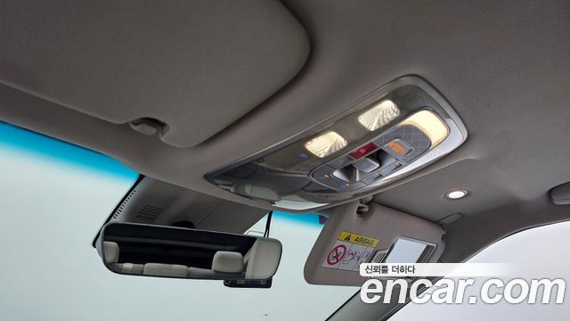Genesis GV60 Standard 2022 — фото 17