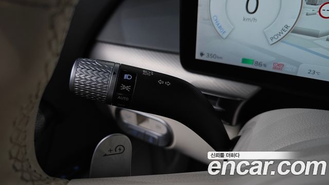 Genesis GV60 Standard 2022 — фото 37