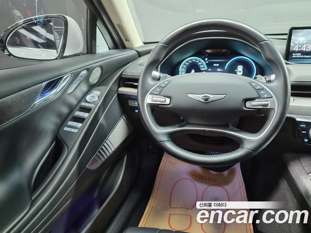 Genesis Electrified G80 (RG3) e-AWD 2022 — фото 9