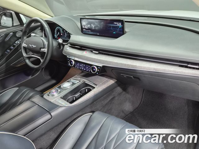 Genesis Electrified G80 (RG3) e-AWD 2022 — фото 24