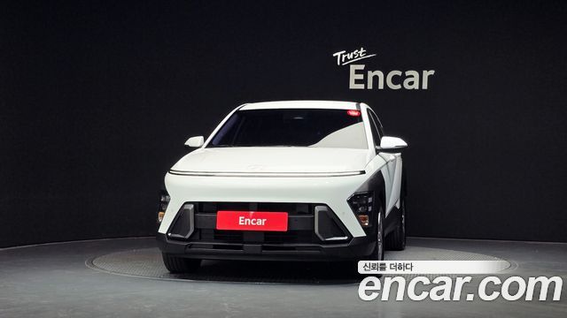 Hyundai Kona (SX2) Gasoline 2.0 2WD Modern 2023 — фото 3