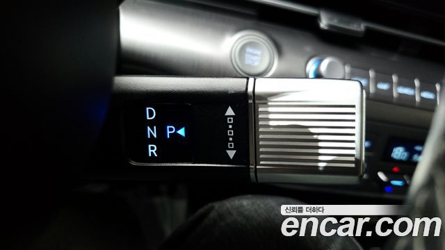 Hyundai Kona (SX2) Gasoline 2.0 2WD Modern 2023 — фото 9