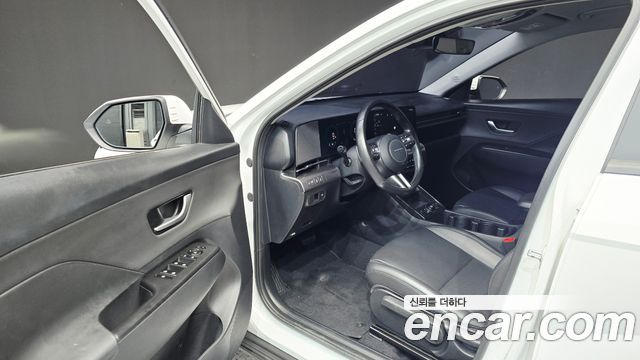 Hyundai Kona (SX2) Gasoline 2.0 2WD Modern 2023 — фото 10