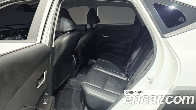 Hyundai Kona (SX2) Gasoline 2.0 2WD Modern 2023 — фото 12