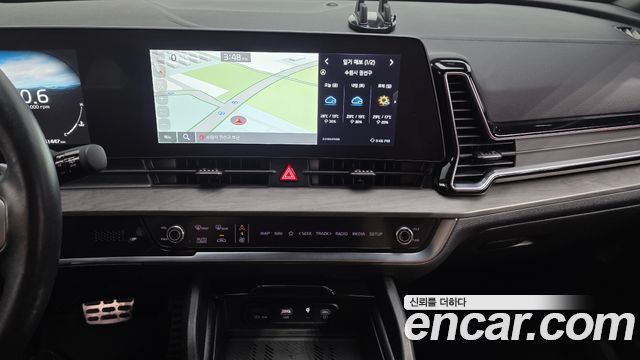 Kia Sportage (V) LPG 2.0 2WD Signature 2023 — фото 13