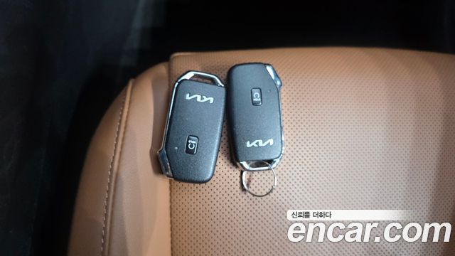 Kia Sportage (V) LPG 2.0 2WD Signature 2023 — фото 16