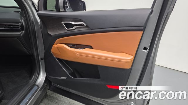 Kia Sportage (V) LPG 2.0 2WD Signature 2023 — фото 24
