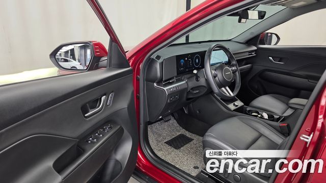 Hyundai Kona (SX2) Gasoline 1.6 Turbo 2WD Inspiration 2023 — фото 10