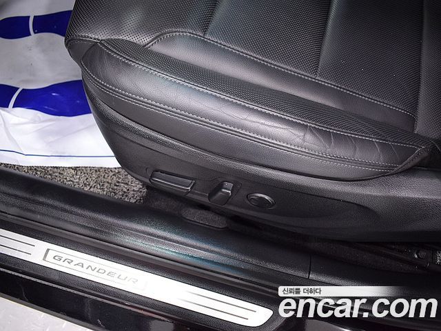 Hyundai Grandeur (IG) 2.5 Premium Choice 2022 — фото 16