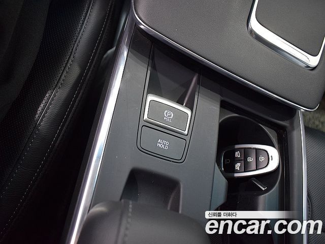 Hyundai Grandeur (IG) 2.5 Premium Choice 2022 — фото 23