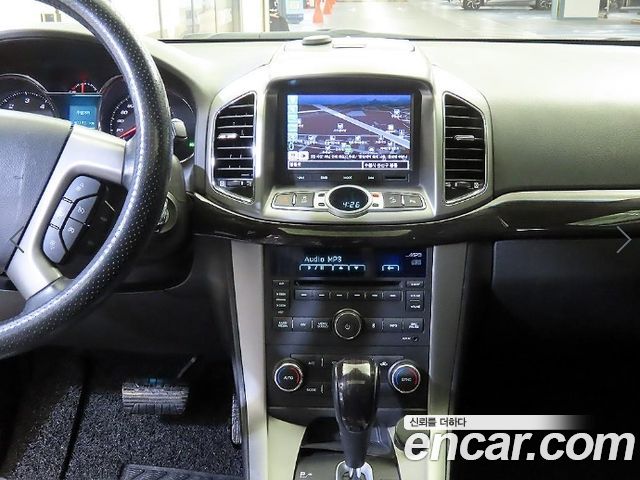 Chevrolet Captiva 4WD LTZ 2013 — фото 15