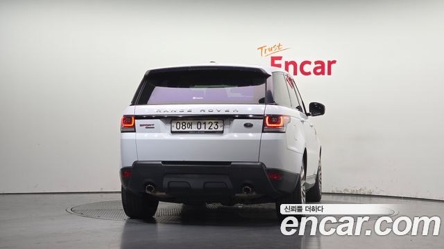 Land Rover Range Rover Sport (II) 3.0 SDV6 HSE Dynamic 2016 — фото 4