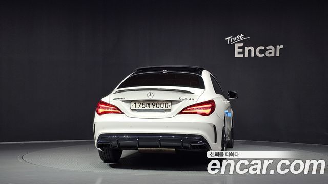 Mercedes-Benz CLA-Class (C117) CLA45 AMG 4MATIC 2019 — фото 4
