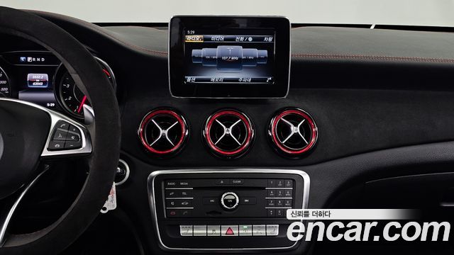Mercedes-Benz CLA-Class (C117) CLA45 AMG 4MATIC 2019 — фото 14
