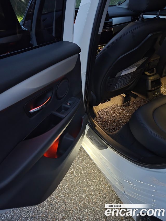 BMW 2 Series Active Tourer (F45) Joy 2015 — фото 14