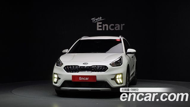 Kia Niro 1.6 HEV Prestige 2021 — фото 3