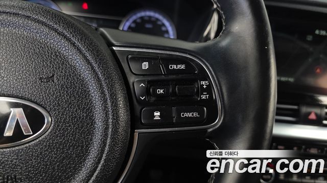 Kia Niro 1.6 HEV Prestige 2021 — фото 17