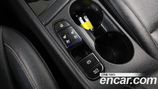 Kia Niro 1.6 HEV Prestige 2021 — фото 18