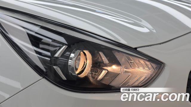 Kia Niro 1.6 HEV Prestige 2021 — фото 22