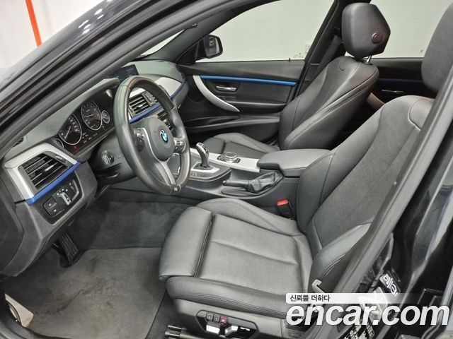 BMW 3 Series (F30) 320i M Sport 2017 — фото 15