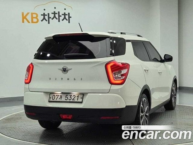 KG Mobility (SsangYong) Tivoli Air 1.6 IX 2WD 2017 — фото 3