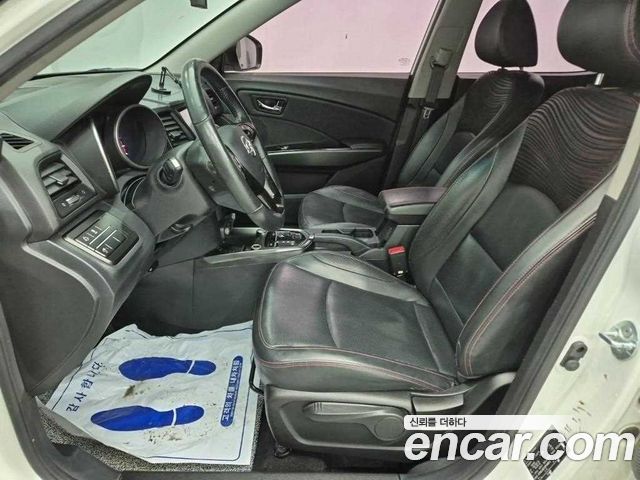 KG Mobility (SsangYong) Tivoli Air 1.6 IX 2WD 2017 — фото 15