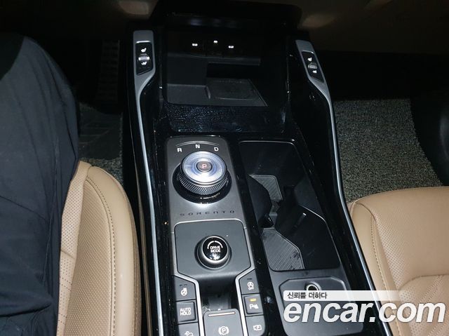Kia Sorento (IV) Diesel 2.2 2WD Signature 2025 — фото 18