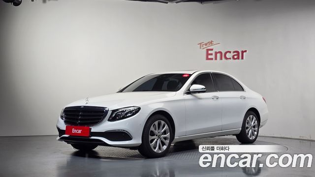 Mercedes-Benz E-Class (W213) E300 4MATIC Exclusive