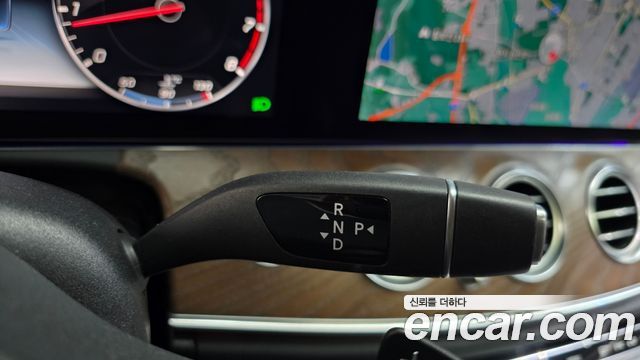 Mercedes-Benz E-Class (W213) E300 4MATIC Exclusive 2019 — фото 9
