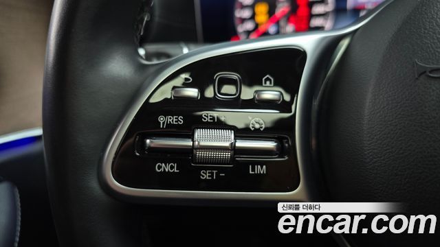 Mercedes-Benz E-Class (W213) E300 4MATIC Exclusive 2019 — фото 16