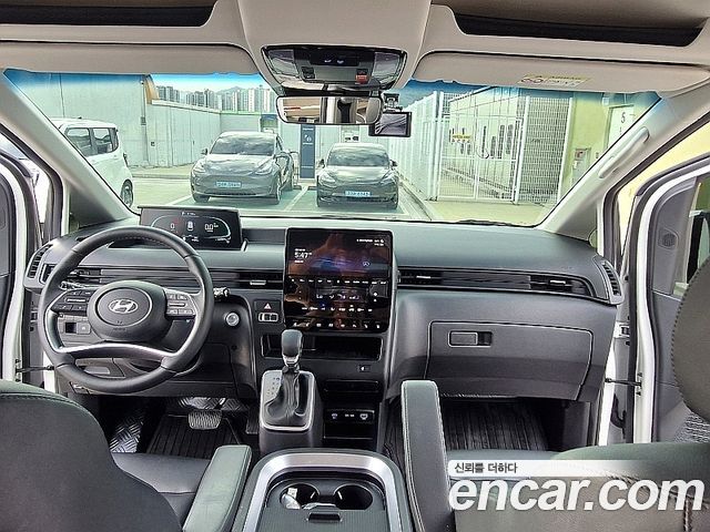 Hyundai Staria Cargo 5-Seater Modern 2025 — фото 7